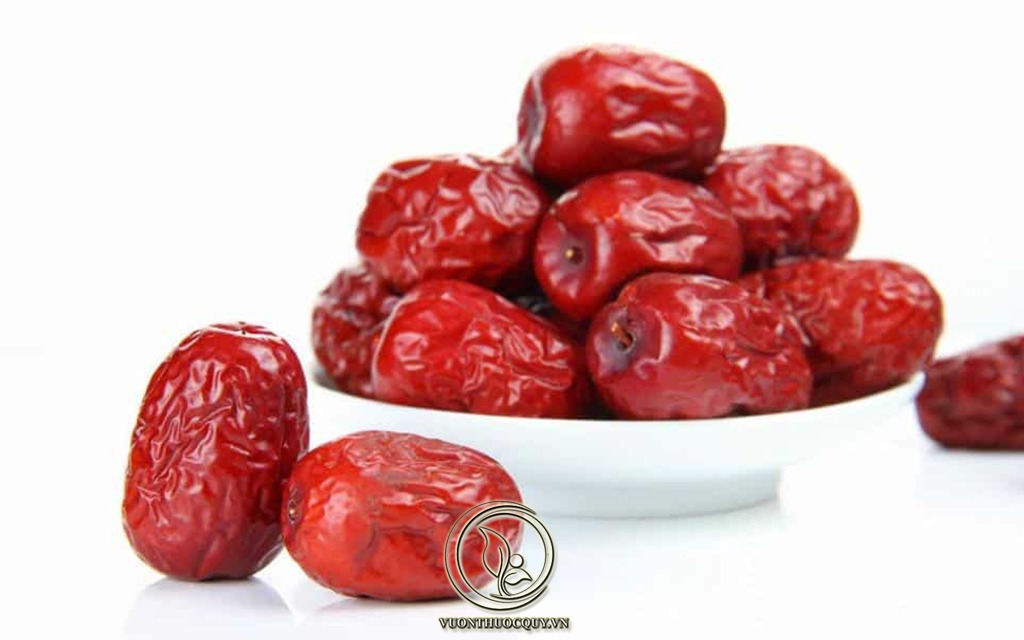 Táo Đỏ Hỗ Trợ Bổ Máu An Thần