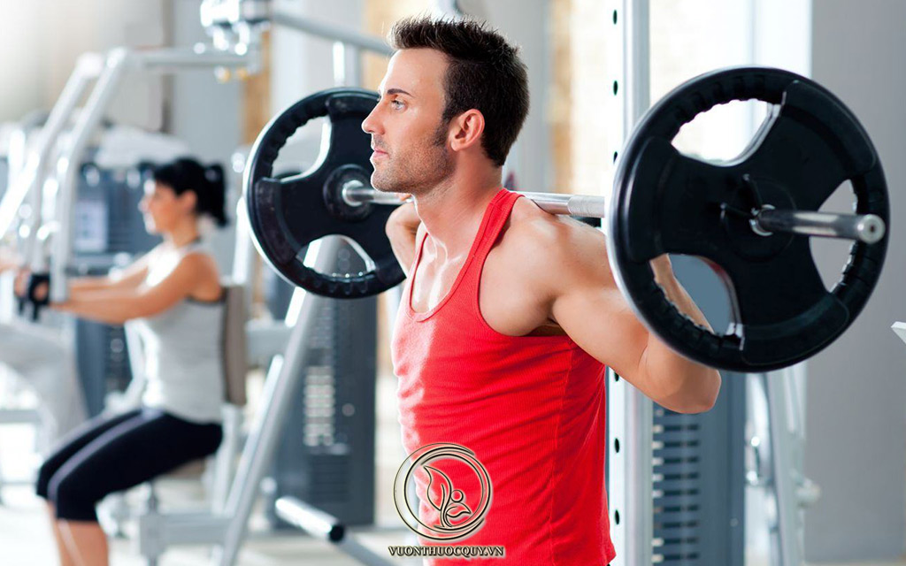 Người Bị Gai Cột Sống Có Nên Tập Gym Không ?